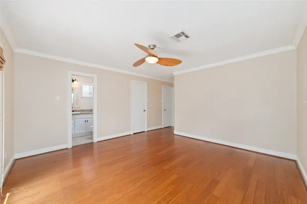 $2,700 | 5643 Cheena Drive, Houston, TX 77096