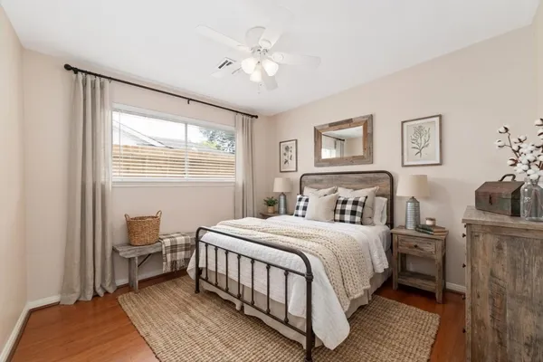 $2,700 | 5643 Cheena Drive, Houston, TX 77096