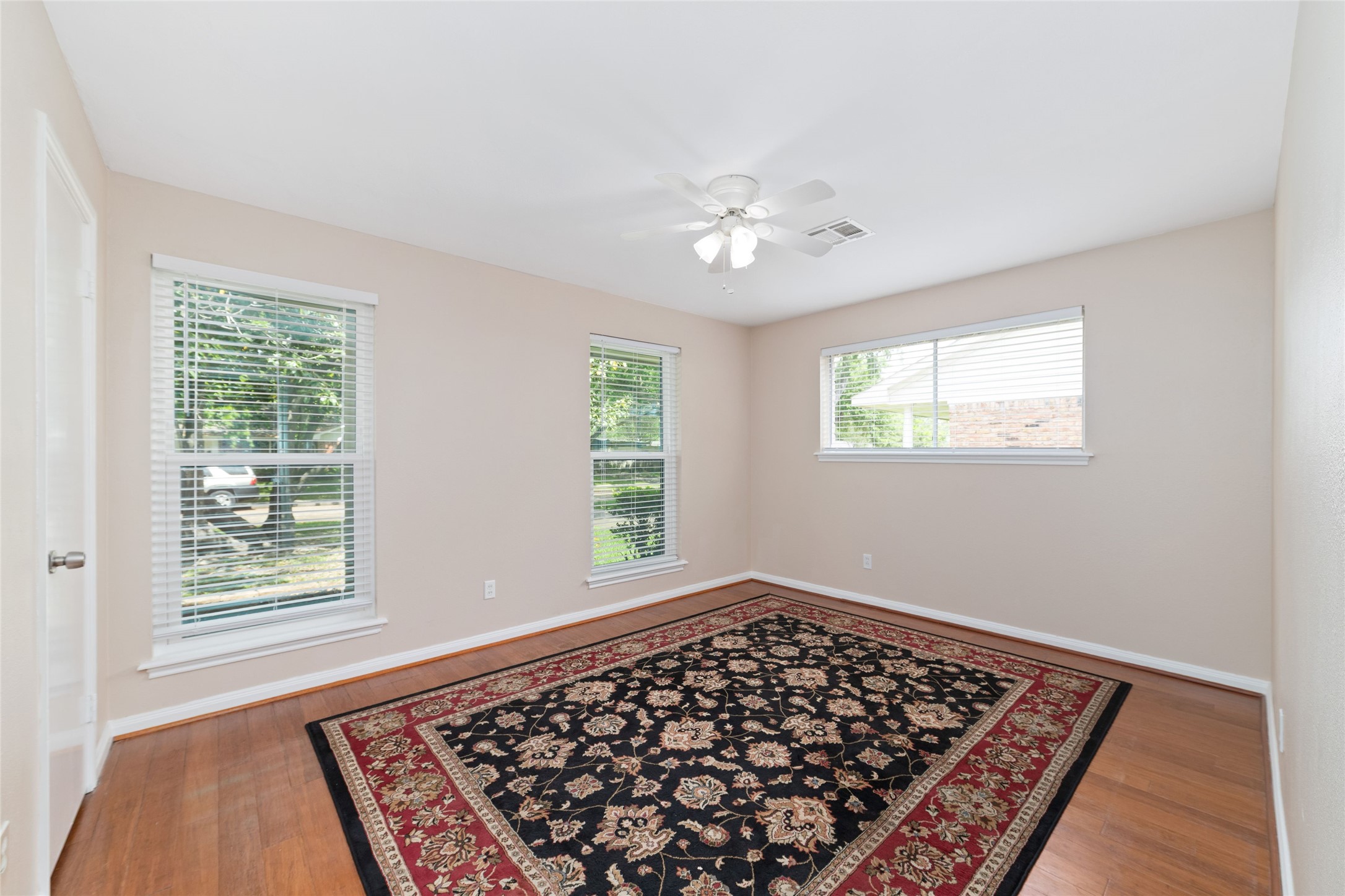 5643 Cheena Drive Houston, TX 77096 - Photo 27 of 32 a view of an empty room with a window