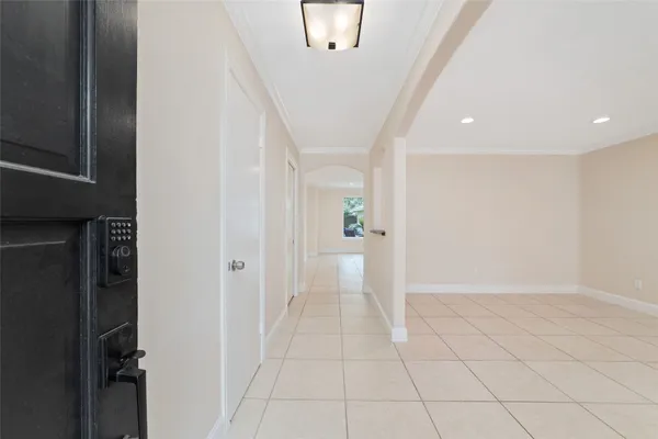 $2,700 | 5643 Cheena Drive, Houston, TX 77096