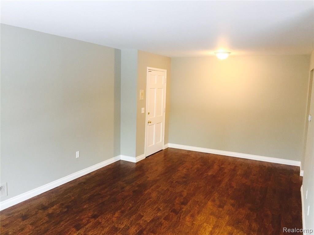 30244 Southfield Road Southfield, MI 48076 - Photo 3 of 18