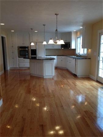 3935 Diamond Hill Road Cumberland, RI 02864 - Photo 4 of 24 Gallery Image 4