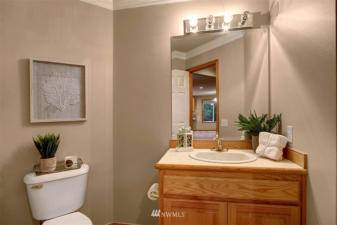 19111 33rd Avenue Southeast Bothell, WA 98012 - Photo 12 of 22