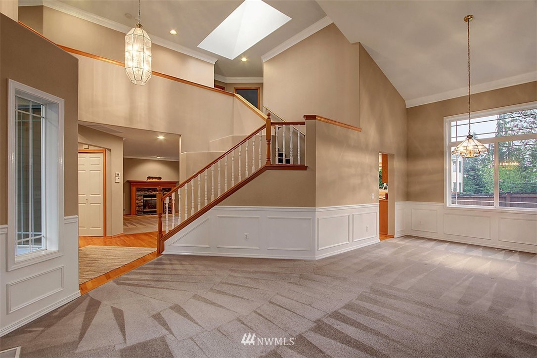 19111 33rd Avenue Southeast Bothell, WA 98012 - Photo 3 of 22