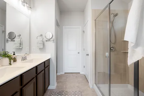 $375,000 | 10305 Bankhead Drive, Austin, TX 78747