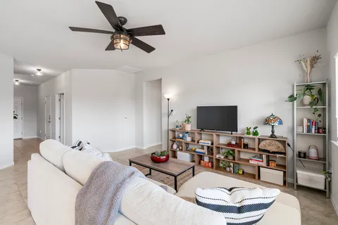 $375,000 | 10305 Bankhead Drive, Austin, TX 78747