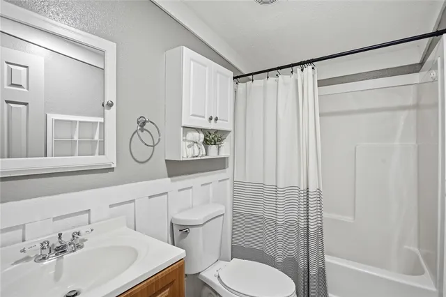 $214,900 | 9124 West Oak Highway, Seneca, SC 29678