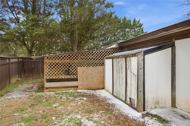 $214,900 | 9124 West Oak Highway, Seneca, SC 29678