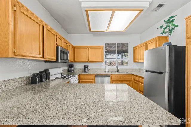 $395,000 | Undisclosed Address, Bakersfield, CA 93311