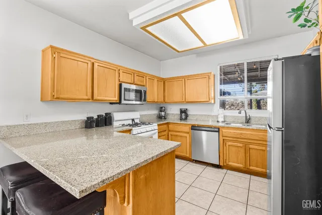 $395,000 | Undisclosed Address, Bakersfield, CA 93311