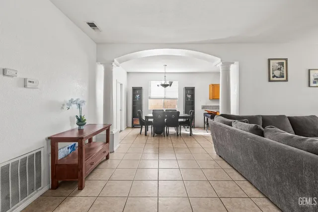 $395,000 | Undisclosed Address, Bakersfield, CA 93311