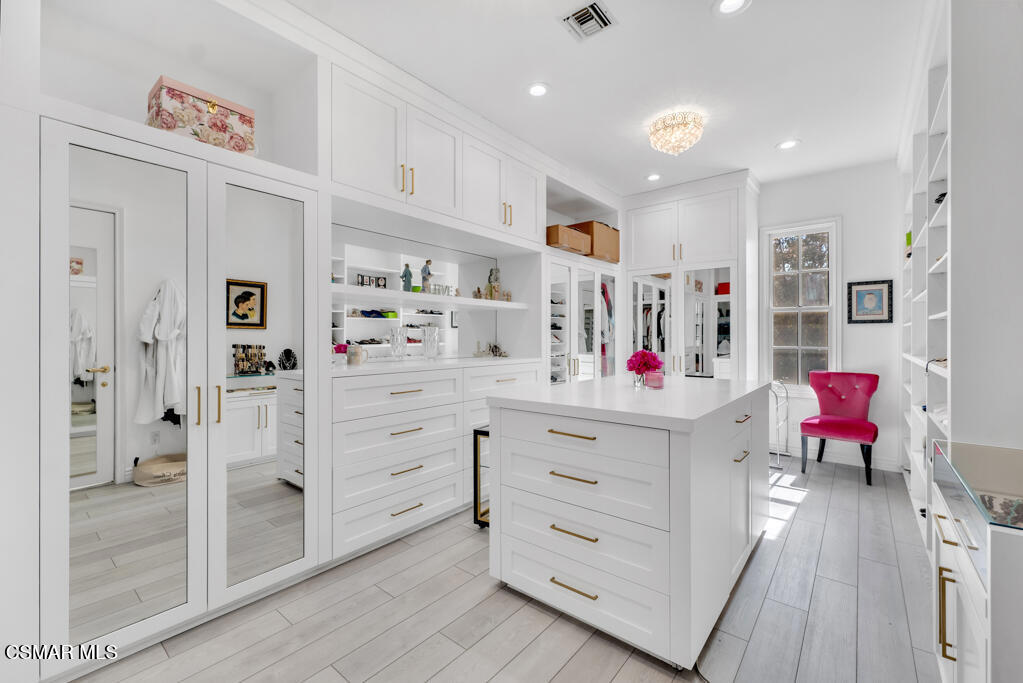 11428 Iverson Road Chatsworth, CA 91311 - Photo 37 of 39