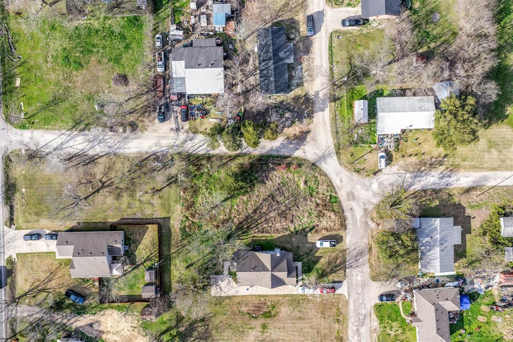 215 North 4th Street Celeste, TX 75423 - Photo 17 of 20 an aerial view of residential houses with outdoor space