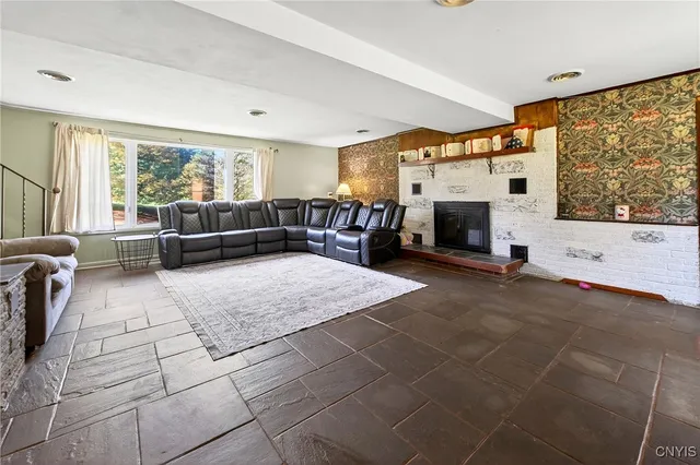 $259,900 | 64 Graves Road, Palermo, NY 13036