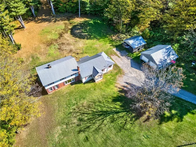 $259,900 | 64 Graves Road, Palermo, NY 13036