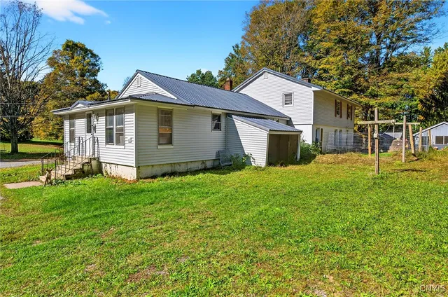 $259,900 | 64 Graves Road, Palermo, NY 13036