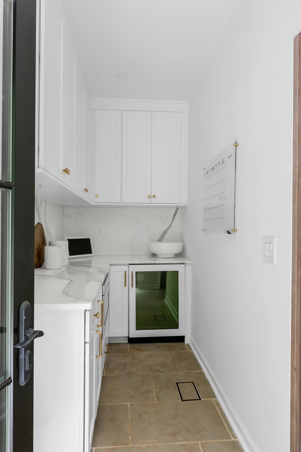 1005 Scramblers Knob Franklin, TN 37069 - Photo 13 of 41 a kitchen with a stove and a refrigerator
