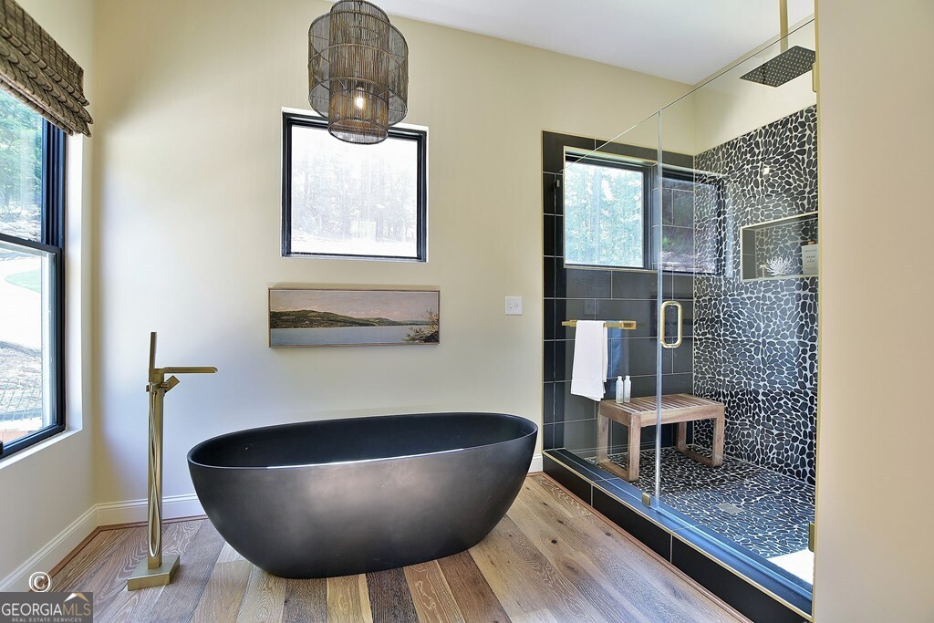 299 Coldivees Road Hamilton, GA 31811 - Photo 18 of 46 a living room with furniture and a window