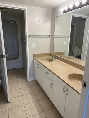 $899 | 915 South Seminole Drive, Chattanooga, TN 37412