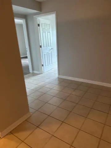 $825 | 915 South Seminole Drive, Chattanooga, TN 37412