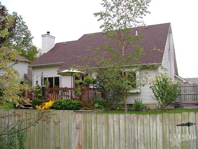 10920 Smokey Ridge Place Fort Wayne, IN 46818 - Photo 4 of 16 Gallery Image 4