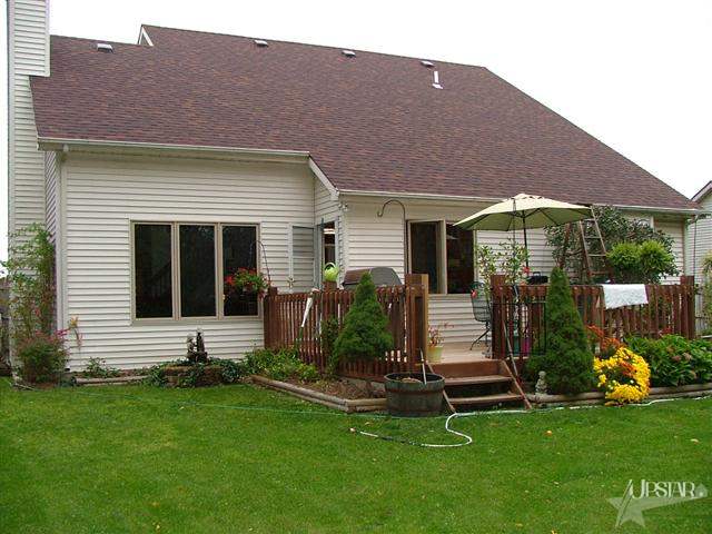 10920 Smokey Ridge Place Fort Wayne, IN 46818 - Photo 5 of 16 Gallery Image 5