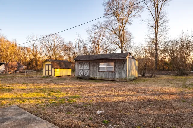 $275,000 | 385 Limbo Drive, Hillsboro, TN 37342