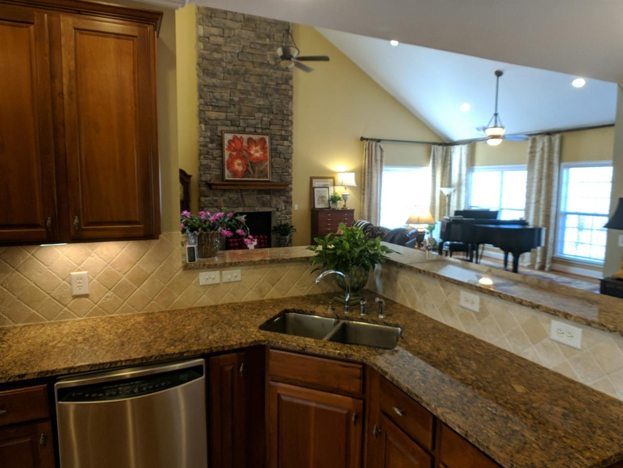 135 Walkers Bluff Road Boiling Springs, SC 29316 - Photo 4 of 36 Gallery Image 4