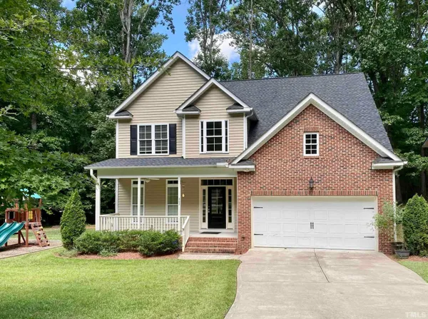 $2,850 | 207 Lake Drive, Cary, NC 27513
