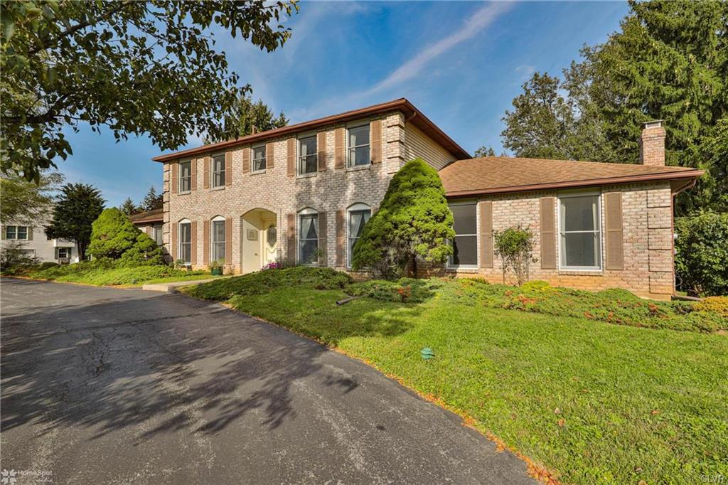 1253 Firethorne Drive, Palmer Township, PA 18045 Compass