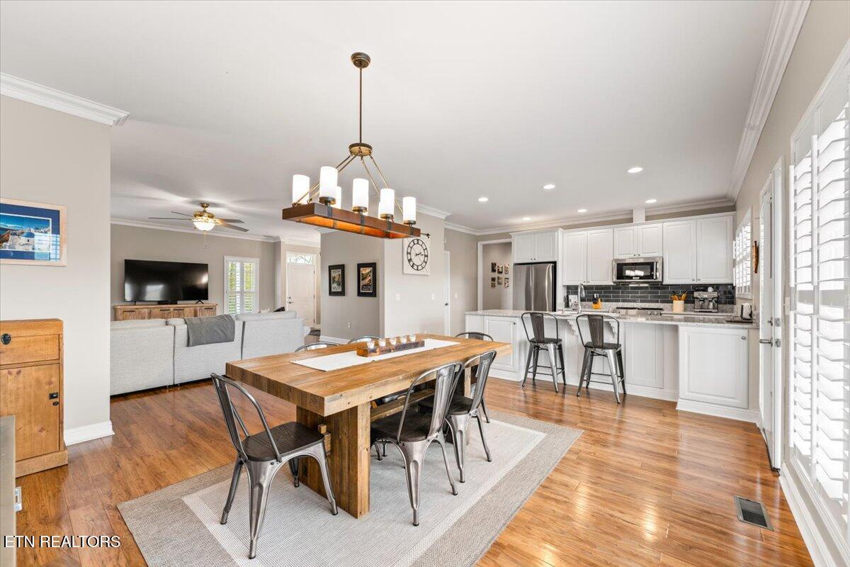 262 Bluff Trace Jacksboro, TN 37757 - Photo 34 of 50 Dining