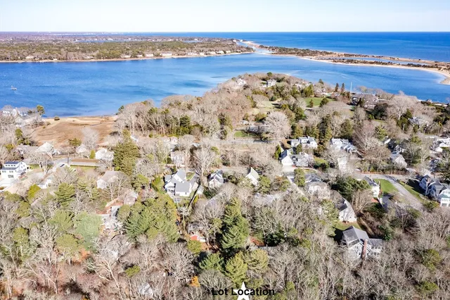 $650,000 | 1081 B Main Street, Barnstable, MA 02635