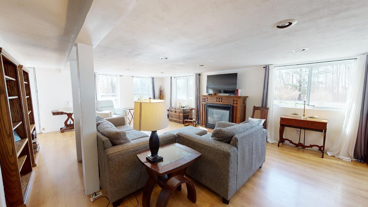 3051 East Siebert Road Midland, MI 48642 - Photo 21 of 24 1899721-20.JPG