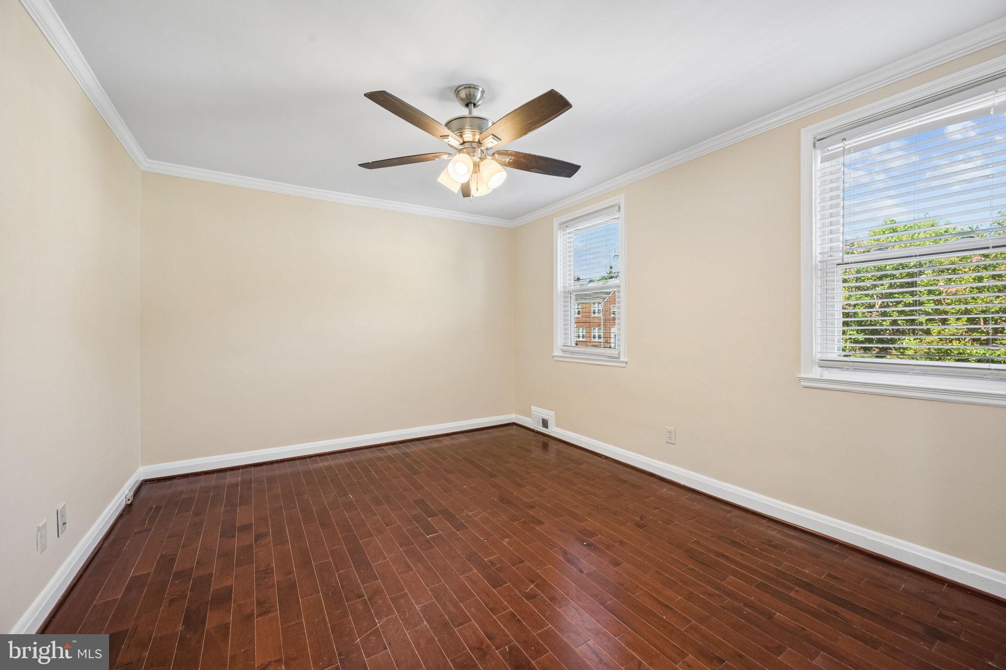 33 Briarwood Road Catonsville, MD 21228 - Photo 18 of 43