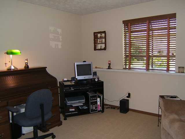 6298 Feder Road Columbus, OH 43228 - Photo 8 of 16 Gallery Image 8