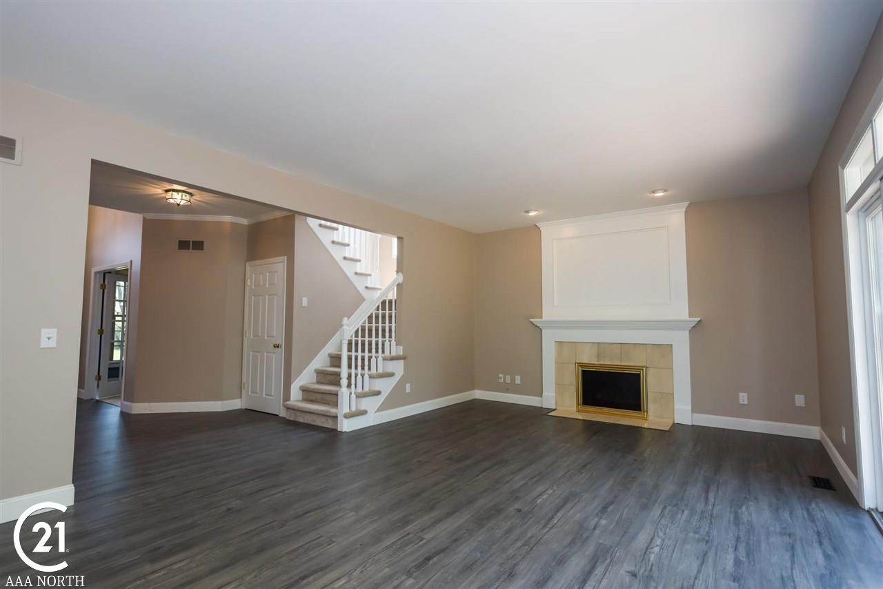 6097 Country Ridge Drive Troy, MI 48098 - Photo 13 of 37 50043706-12.JPG