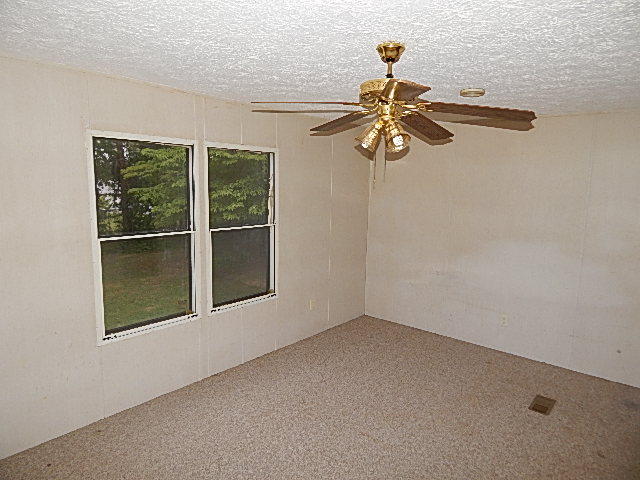 3417 Zion Ridge Road Loudon, TN 37774 - Photo 14 of 17 DSCN7625