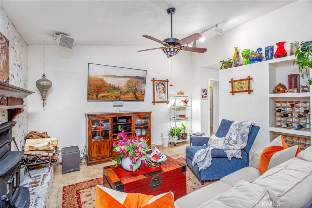 16995 Rocky Glen Road Perris, CA 92570 - Photo 15 of 71