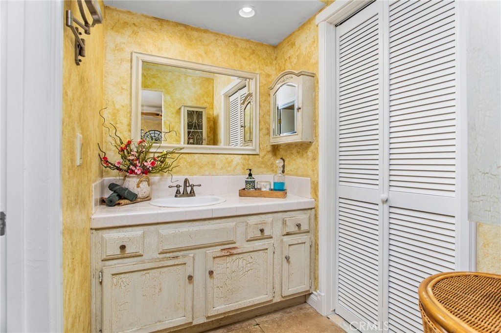 16995 Rocky Glen Road Perris, CA 92570 - Photo 21 of 71