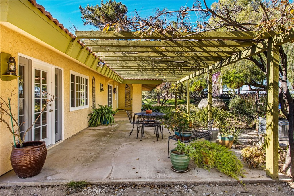 16995 Rocky Glen Road Perris, CA 92570 - Photo 5 of 71