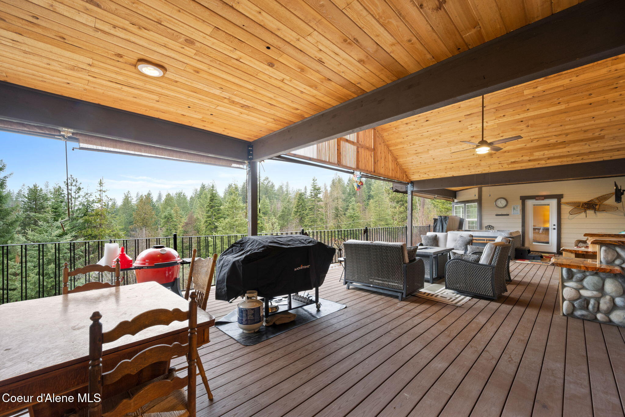 14563 North Saddle Ridge Road Rathdrum, ID 83858 - Photo 26 of 60 COVERED DECK