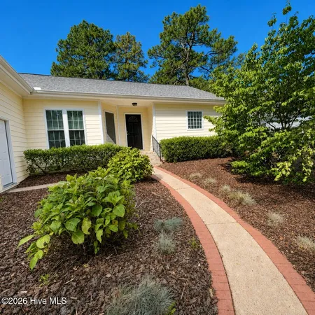 $489,999 | 190 Canter Lane, Pinehurst, NC 28374