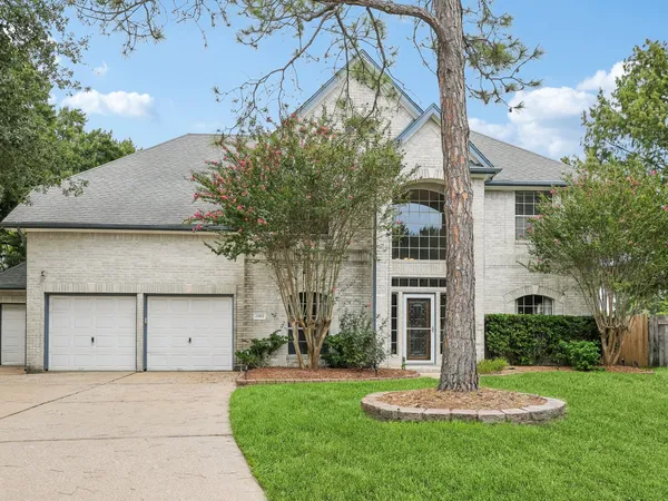 $404,900 | 2502 Sea Horse Court, Seabrook, TX 77586