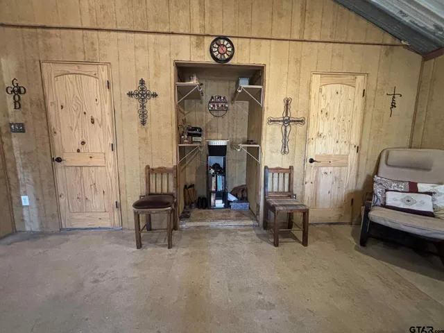 a view of living room washer and dryer