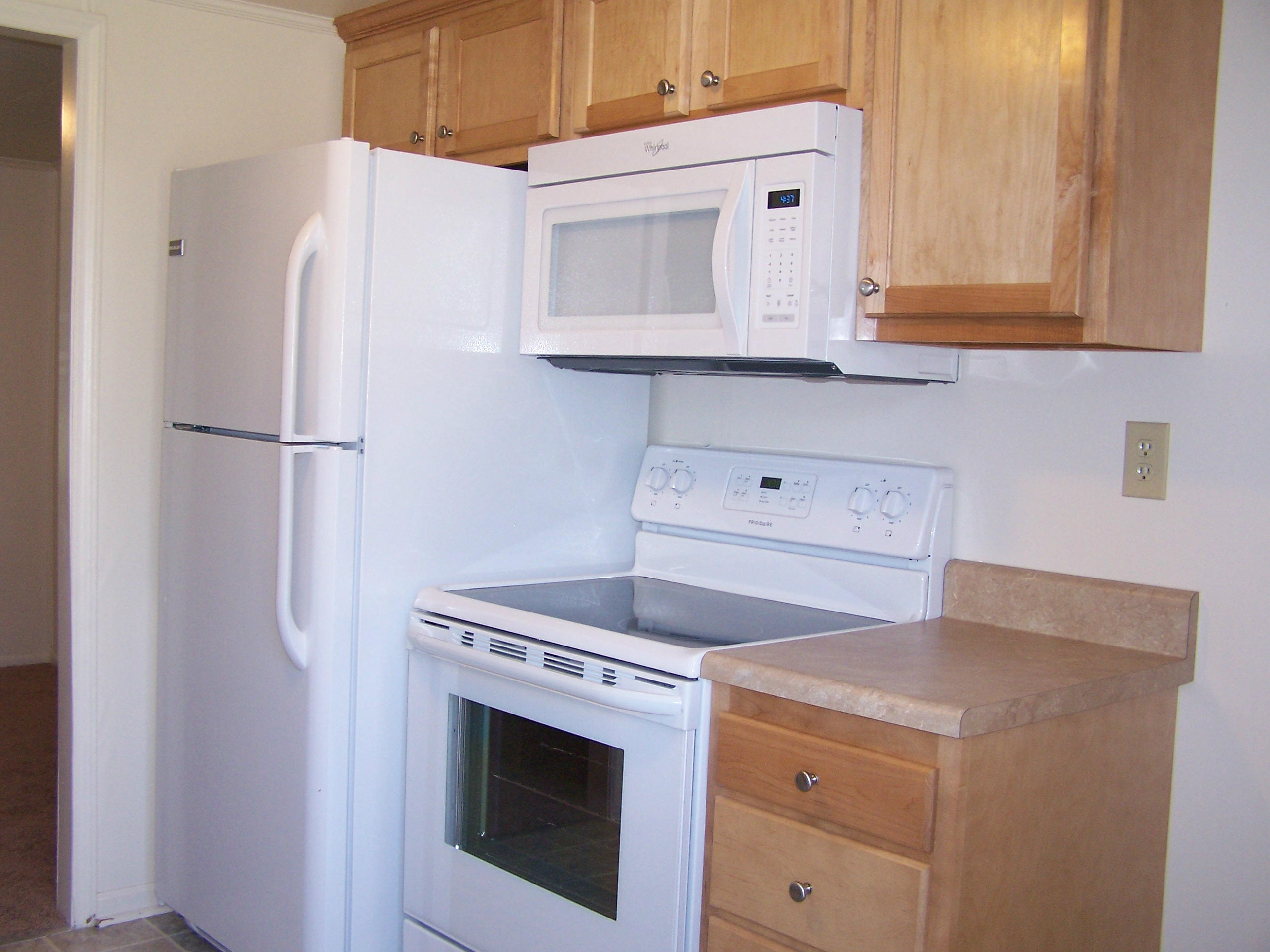 829 Springwood Road Fincastle, VA 24090 - Photo 3 of 15 New Kitchen