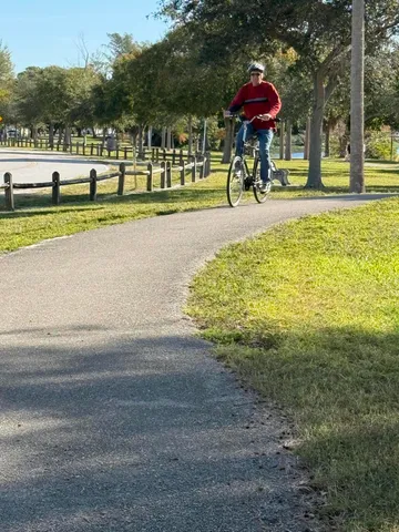 $1,500 | 2960 Lake Osborne Drive, Unit 209, Lake Worth Beach, FL 33461