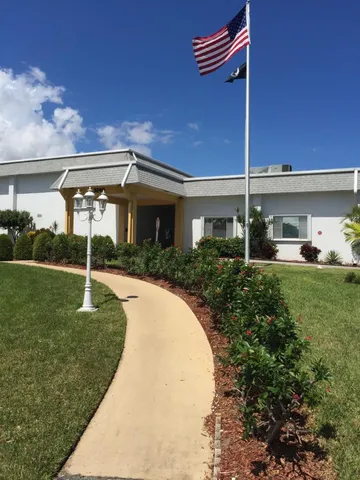 $1,500 | 2960 Lake Osborne Drive, Unit 209, Lake Worth Beach, FL 33461