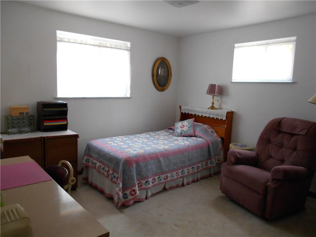 566 Filmore Road Pittsburgh, PA 15221 - Photo 17 of 25 2nd bedroom located in the front of the home measures 11x11.