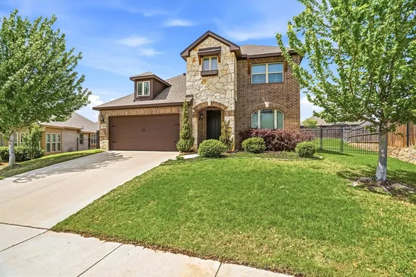 $3,200 | 7228 Windy Ridge Drive, Fort Worth, TX 76123