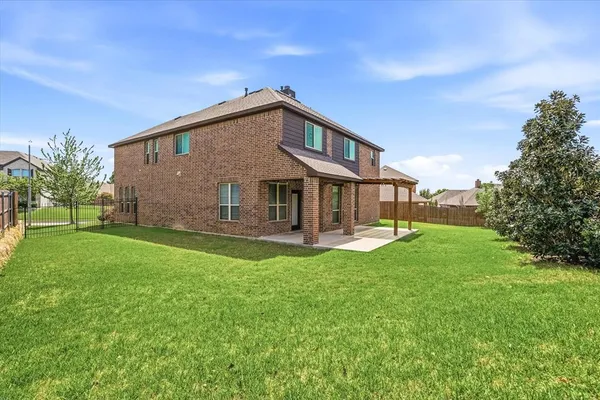 $3,200 | 7228 Windy Ridge Drive, Fort Worth, TX 76123